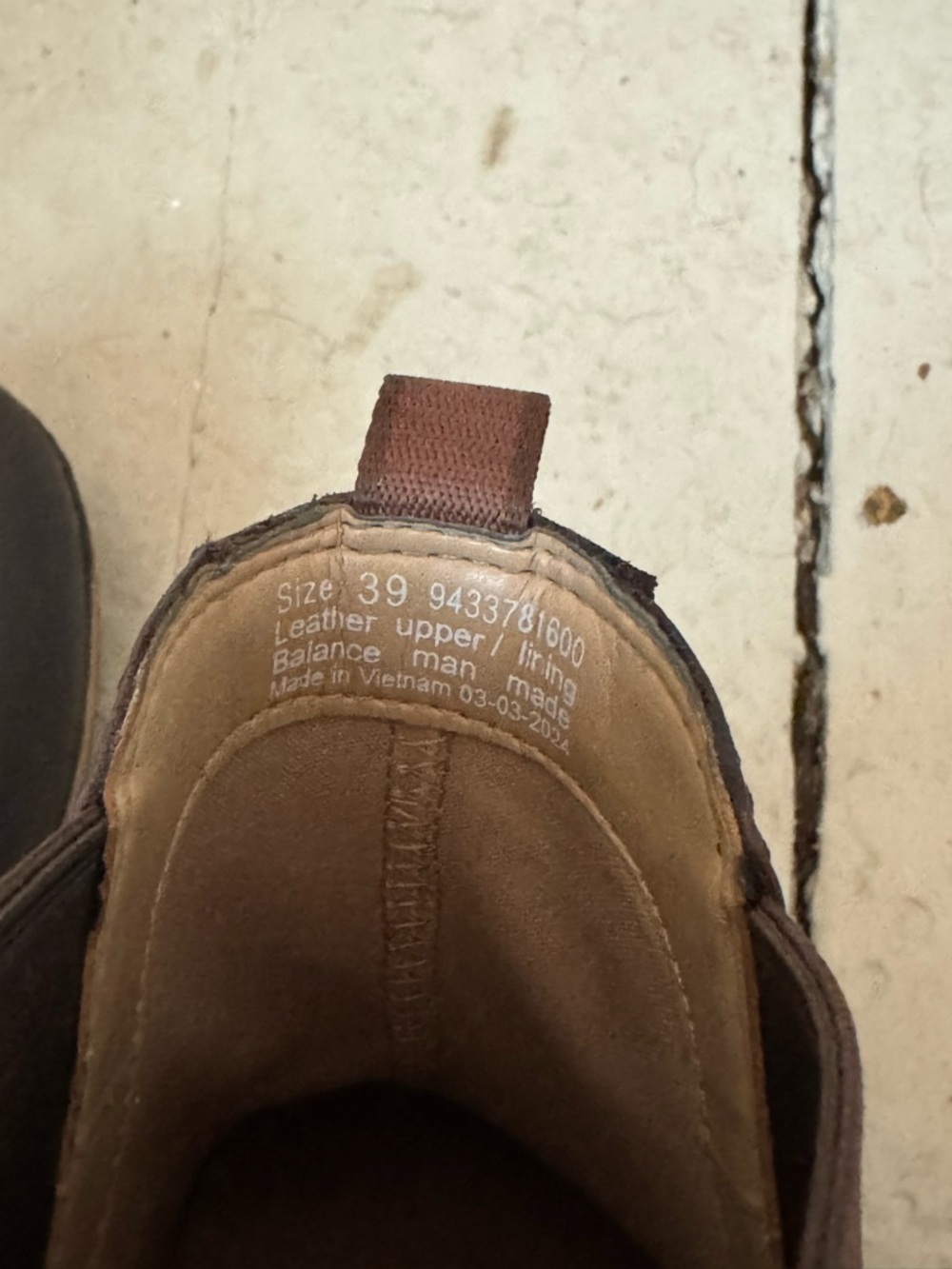 Dansko Women’s Becka Chelsea boot Chukka Boots Dark Brown Size 8 - Picture 7 of 7
